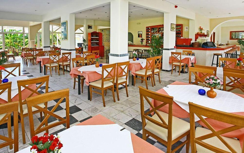 Cavo D' Oro Hotel มาร์มารี ภายนอก รูปภาพ