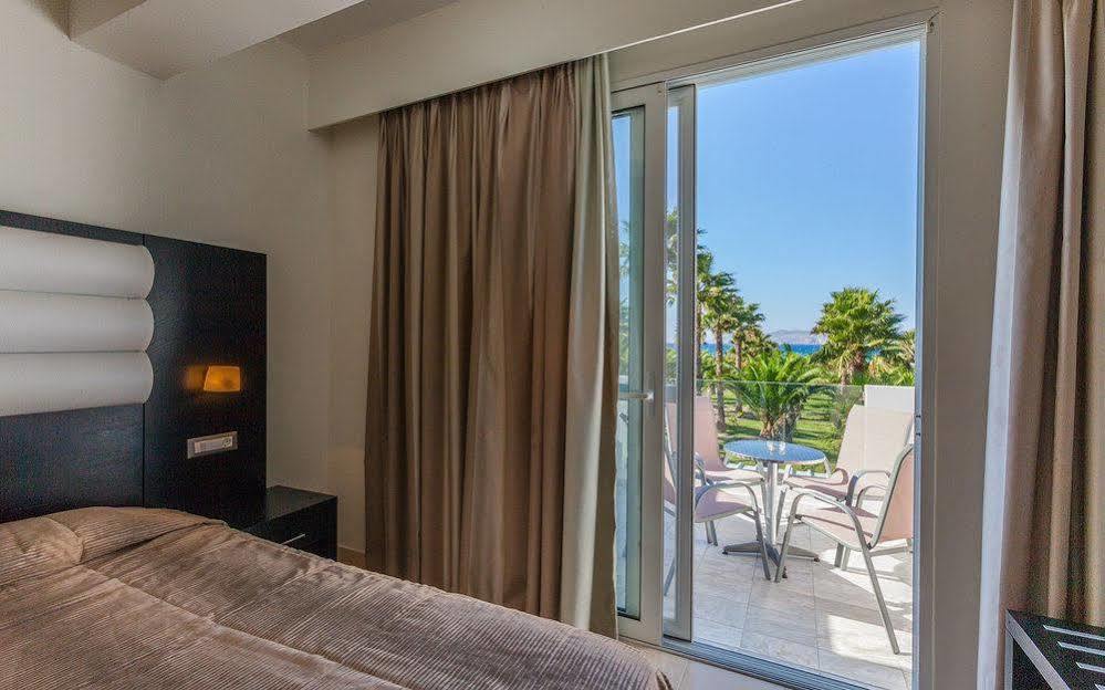 Cavo D' Oro Hotel มาร์มารี ภายนอก รูปภาพ